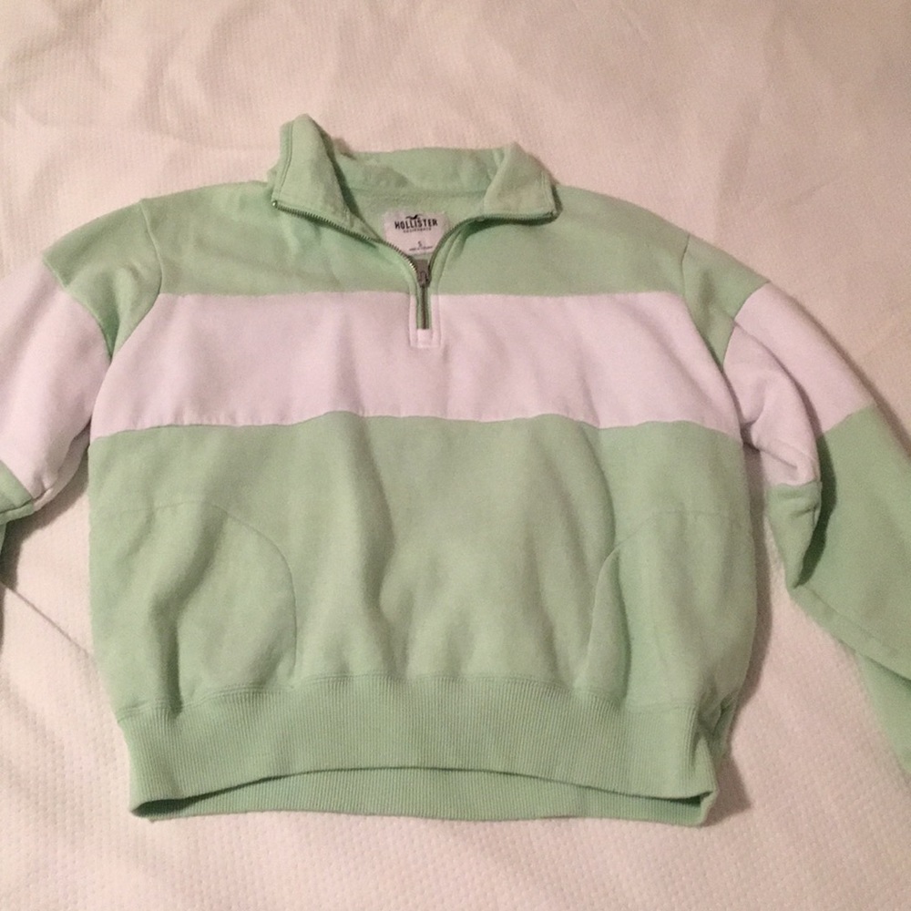 Oversized half zip, great condition only worn twice